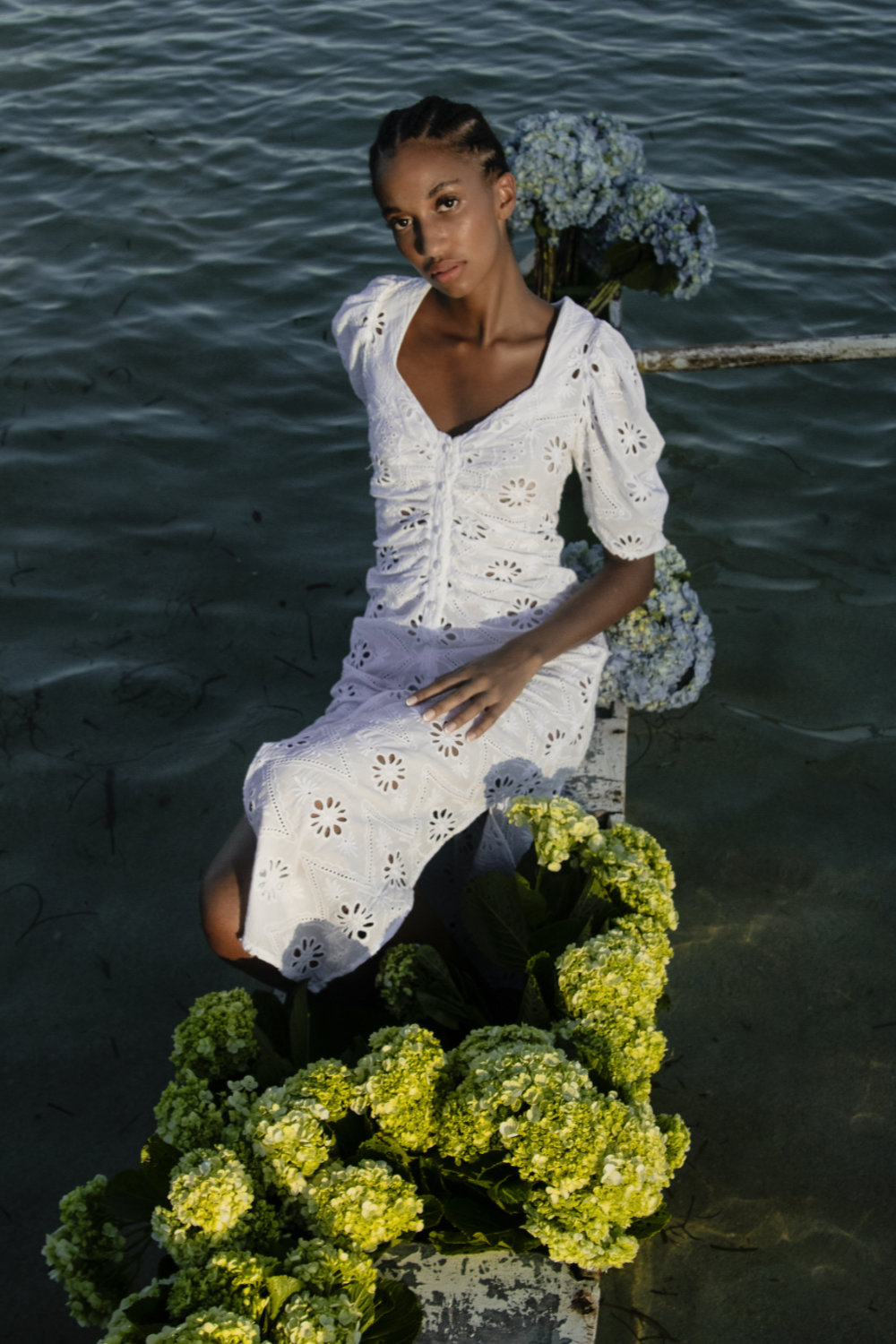 LOLA LOVE LACE - Miss Milne